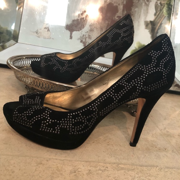 Antonio Melani Black Suede Open Toe Pumps - Picture 2 of 4